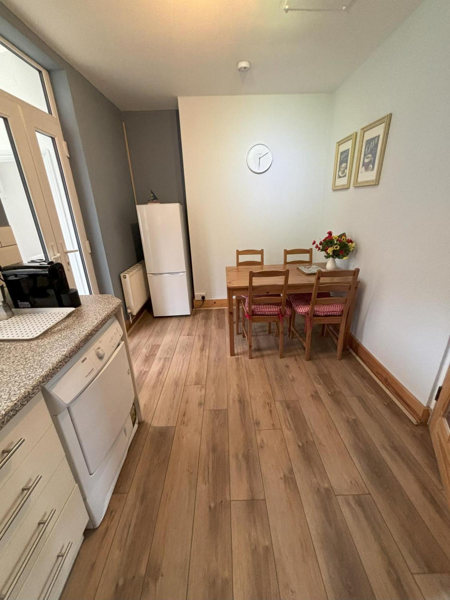 Downs Gate Cottage Eastbourne Eksteriør bilde